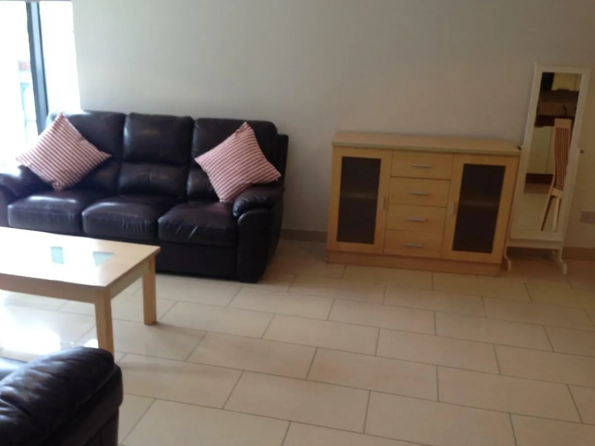 Luxury Ivy Exchange 3 Bedroom Apartment Dublin